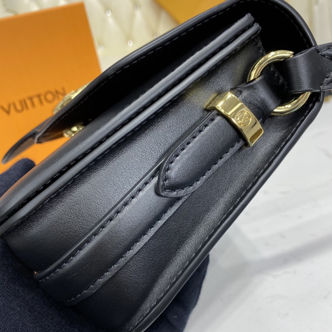 Louis Vuitton LV PONT 9 SOFT Smooth calfskin Shoudler Bag M55948 Black